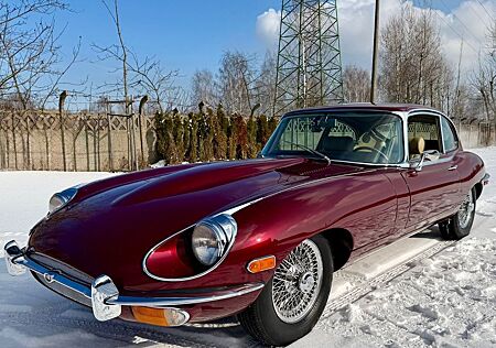 Jaguar E-Type 4.2 Coupe manual