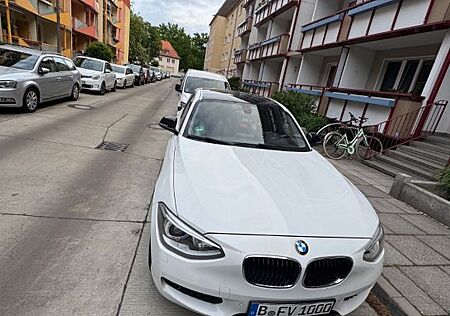 BMW 116i Sport Line Sport Line