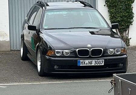BMW 525d Touring - E39