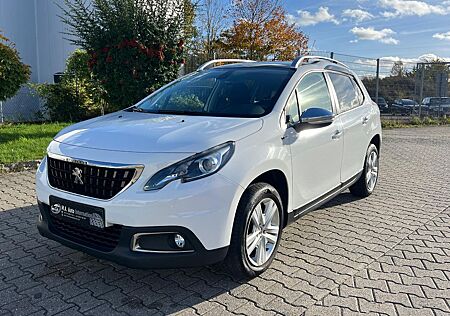 Peugeot 2008 Style PureTech 110*KLIMAAU*PANO*SHZ*PDC*NAV