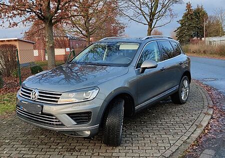 VW Touareg Volkswagen 3.0 V6 TDI SCR Tiptr. Exclusive Excl...