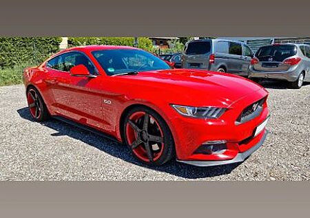Ford Mustang 5.0 Ti-VCT V8 GT GT