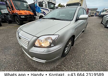 Toyota Avensis T25 2.0-l-D-4D