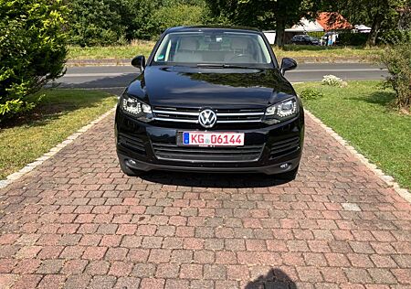 VW Touareg Volkswagen V6 TDI BMT Top Zustand