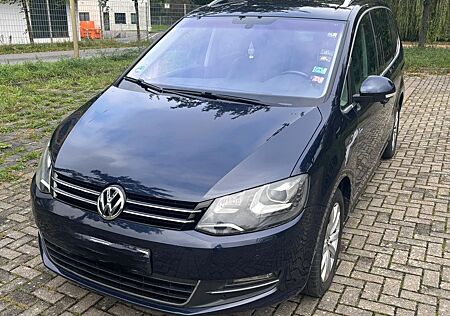 VW Sharan Volkswagen 2.0 TDI DSG BlueMotion Tech Highline ...