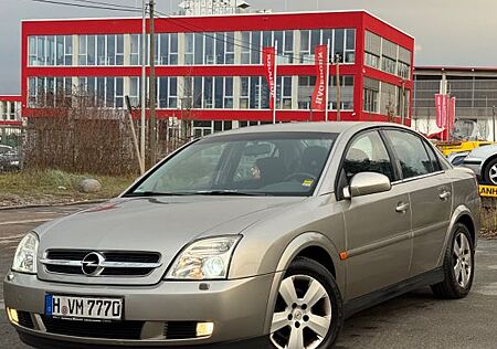 Opel Vectra 2.2 -