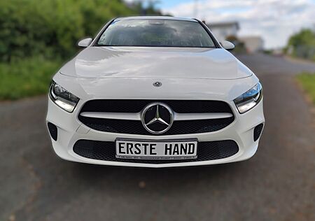Mercedes-Benz A 180 d DCT TÜV NEU/ 1.HAND/ GARANTIE/ KAMERA