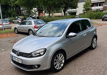 VW Golf Volkswagen 1.4 TSI 90 kW Highline Highline