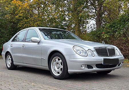 Mercedes-Benz E 200 gebraucht kaufen Mercedes-Benz E 200 CDI CLASSIC Classic