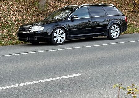 Audi A6 4.2 Avant quattro tiptronic -