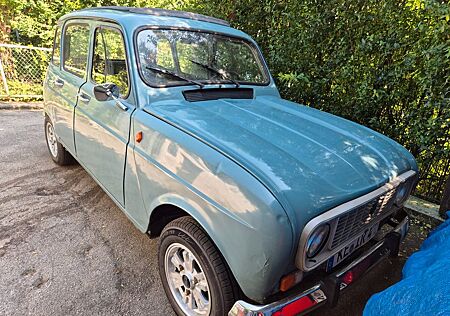 Renault R 4 mit seltenem Faltdach - Tüv 4.27