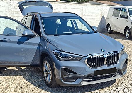 BMW X1 xDrive25e Advantage Steptronic Advantage