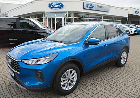 Ford Kuga Titanium 137KW + PDC + Cam + AUTOMATIK