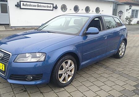Audi A3 Sportback 1.8 TFSI Attraction/TEMP/SITZH/ALU