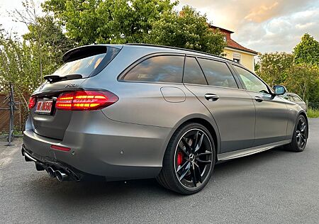 Mercedes-Benz E 53 AMG E 53T AMG +Magno+Night+DynamiPlus+CARBON+HUD+AHK