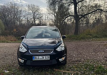 Ford Galaxy 2,2 TDCi 129kW DPF Titanium Titanium