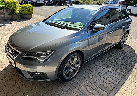 Seat Leon ST 1.8 TSI 1 Xcellence DS Vollausstattung