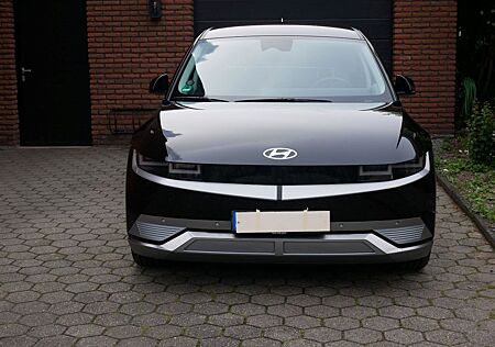 Hyundai IONIQ 5 58 kWh, Phantom-Black, Wärmepumpe