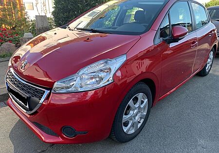 Peugeot 208 1.2 Active PureTech 82 Active