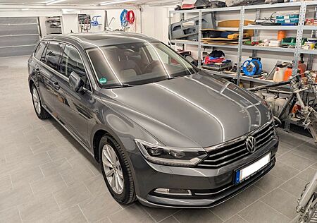 VW Passat Variant Volkswagen 1.8 TSI DSG Highline Variant