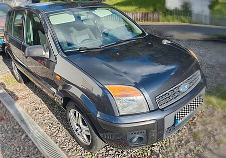 Ford Fusion 1,4 TÜV bis 2027