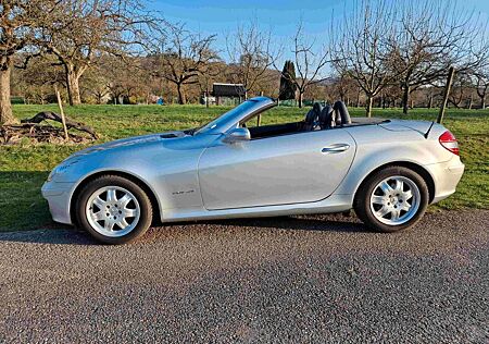Mercedes-Benz SLK 200 KOMPRESSOR -