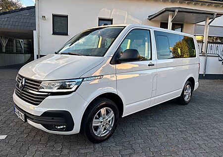 VW T6 Multivan Volkswagen Multivan T6.1 Trendline 2.0 TDI | 7-Sitzer