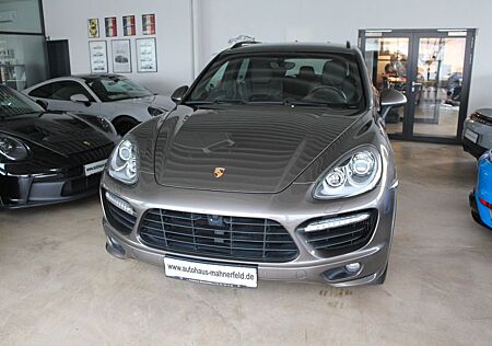 Porsche Cayenne Turbo ACC/AHK/BOSE/PASM/RCam/100L