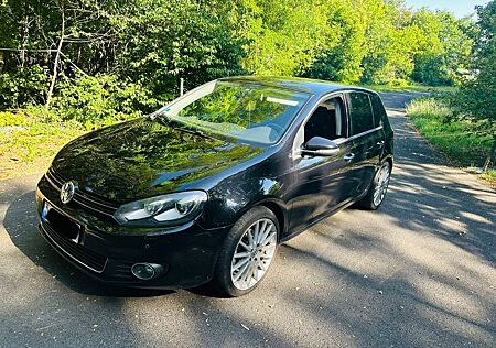 VW Golf Volkswagen Highline SONDERMODELL mit Sonderausstattung