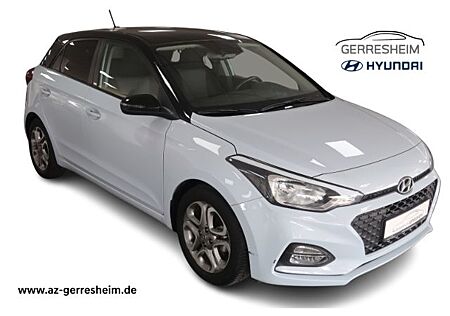 Hyundai i20 1.2 Benzin YES! Plus Navi/Rückfahrkamera/PDC