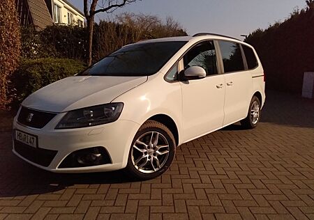 Seat Alhambra gebraucht kaufen Seat Alhambra PANO, el. Tür, 8xAlu, Delle Stoßf. HR