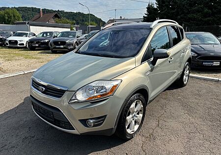 Ford Kuga Titanium *Panorama+Leder+Klima+Tempomat*