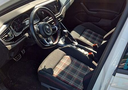VW Polo Volkswagen 2.0 TSI DSG GTI GTI