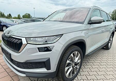 Skoda Kodiaq 2.0 Clever 4x4 7Sitze 360°ACC DAB Virtual
