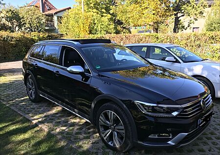 VW Passat Alltrack Volkswagen 2.0 TDI SCR 140kW DSG BMT 4M...