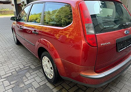 Ford Focus 1,6 Ambiente Ambiente