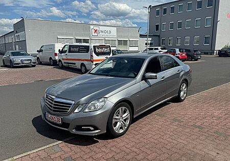 Mercedes-Benz E 250 CGI BlueEfficiency Avantgarde Limousine