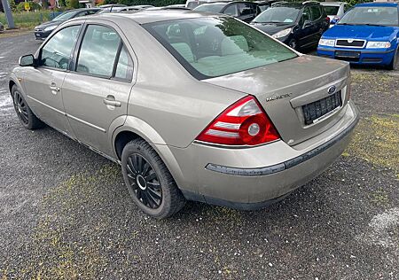 Ford Mondeo 2.0 AUTOMATIK/KEIN TÜV /