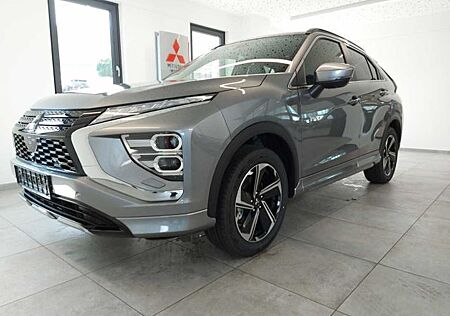 Mitsubishi Eclipse Cross Plug-In Hybrid 4WD Top NAVI KAMERA