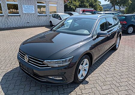VW Passat Variant Volkswagen Passat Business ACC LED AHK RFK 3 Zonen 8.fach