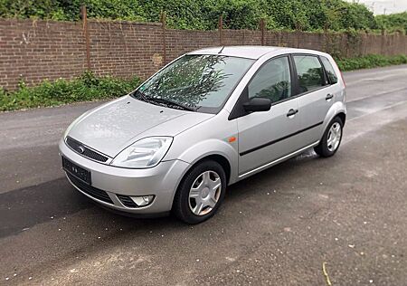 Ford Fiesta 1.4 16V Ghia