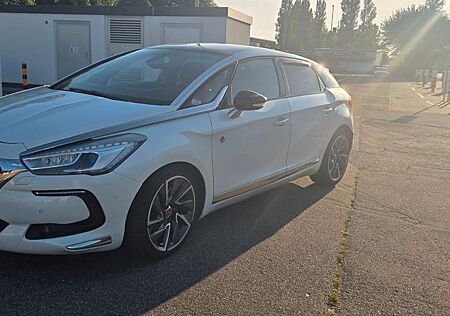 DS Automobiles DS 5 DS5 BlueHDi 180 St.&St. EAT6 Business Class ...