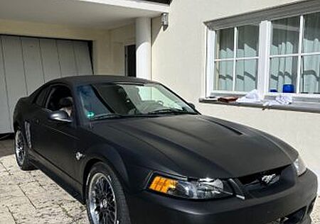 Ford Mustang , TÜV Neu, Bremsen & Service frisch