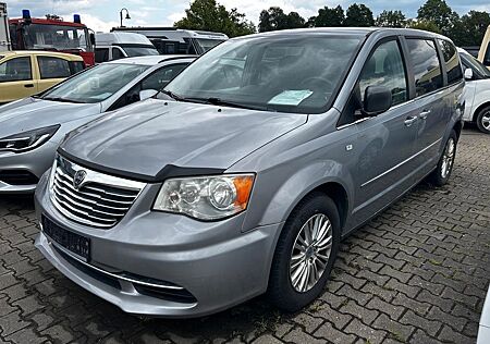 Lancia Voyager 2.8 CRD 1. Hand 7 Sitzer Alu Klimaaut.