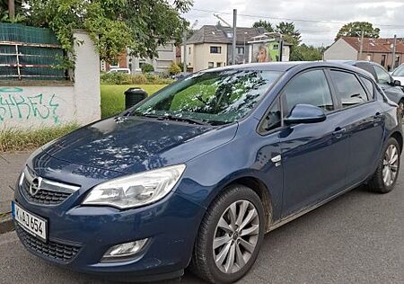 Opel Astra 1.4T 103kW 150 Jahre 150 Jahre