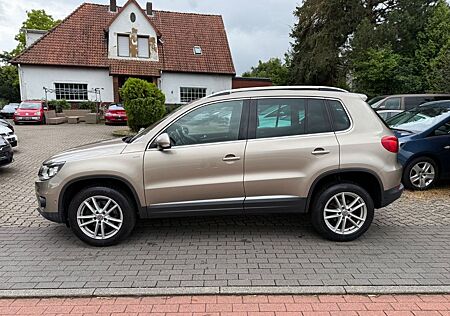 VW Tiguan Volkswagen 2.0TDI*4Motion*1.Hd*Navi*PDC*DSG*AHK*