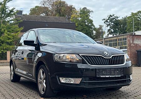 Skoda Rapid Spaceback Elegance SITZH ANGHK 1 HAND