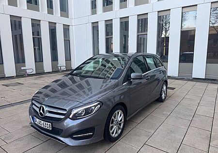 Mercedes-Benz B 200 d DCT -