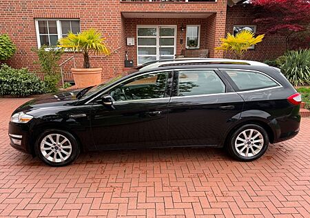 Ford Mondeo Turnier Titanium SHZ Sitzbelüftung SD AHK