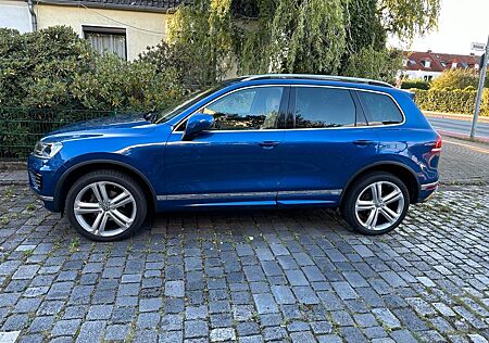 VW Touareg Volkswagen 3.0 V6 TDI SCR Tiptronic Executive E...